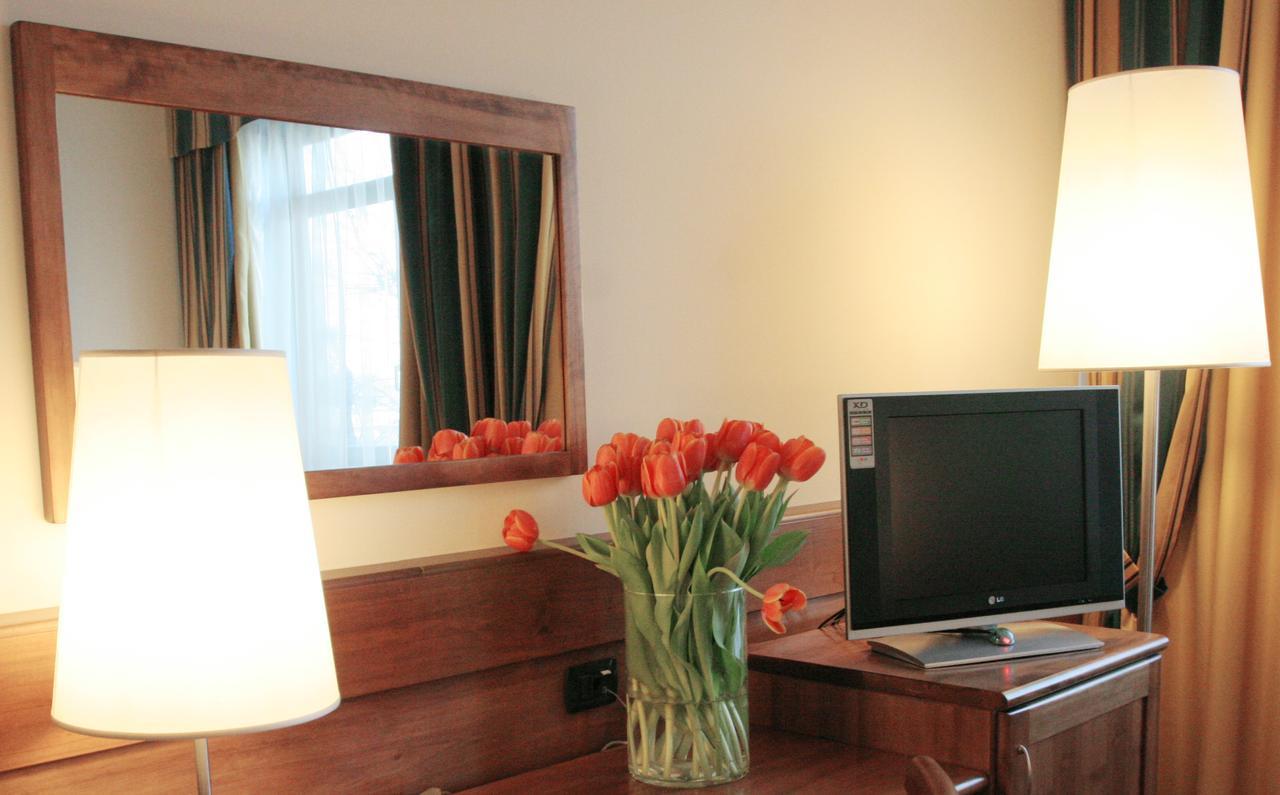 Hotel Master Turin Bagian luar foto